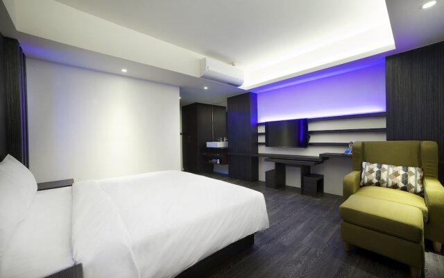 Seven Fukun Hotel