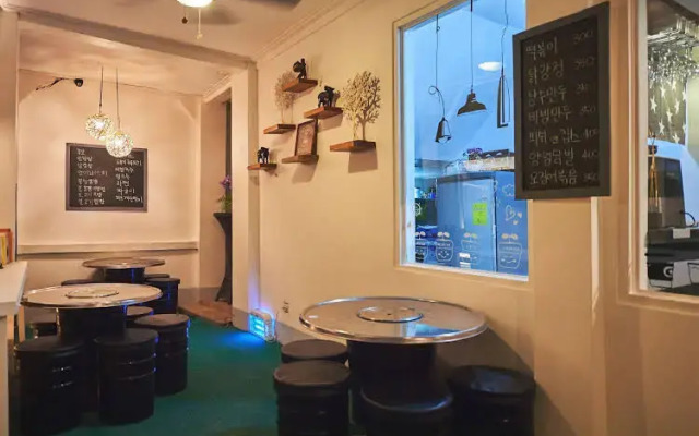 Paperhouse Boracay