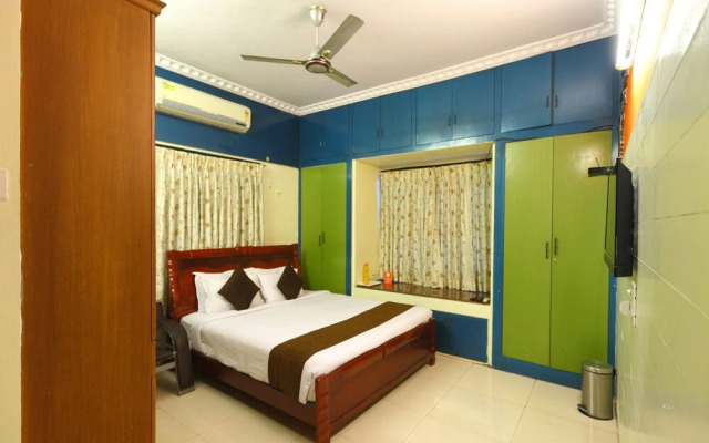 OYO 8033 Premam Service Apartment