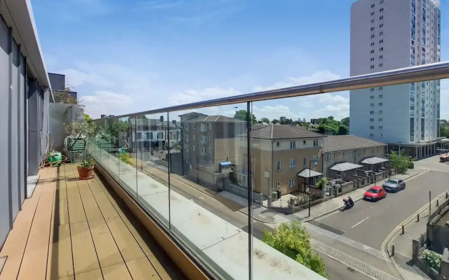 Stay in Style Modern 2 Bed Apartment