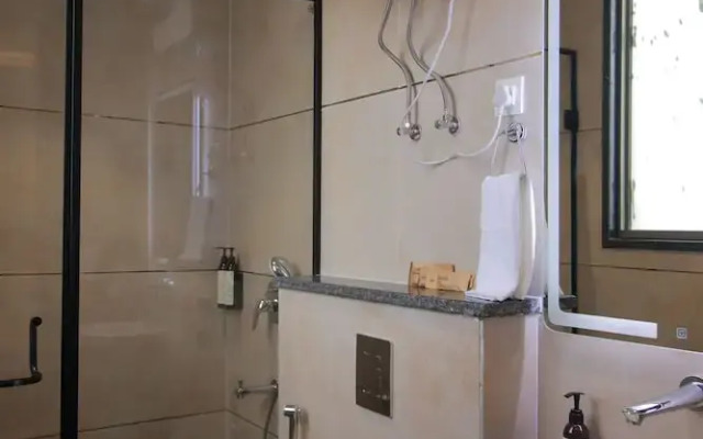 Country Inn Gurugram
