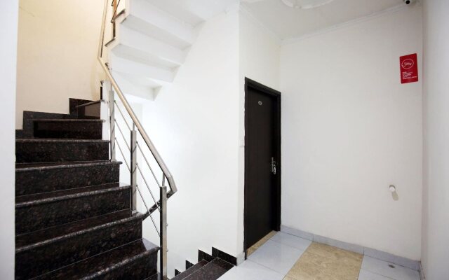 Hotel Rich Inn by OYO Rooms