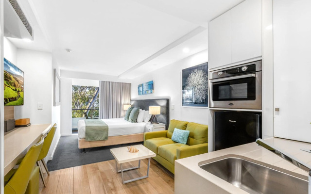 Wantima Hastings St Studio possible 3pm checkout weekends