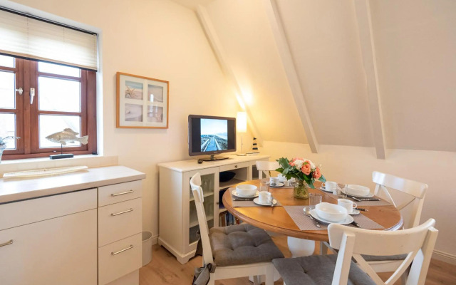 Haus Mittelstr Whg 3 OG links