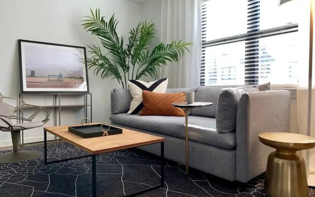 Modern 1BD Near Music Row and Downtown