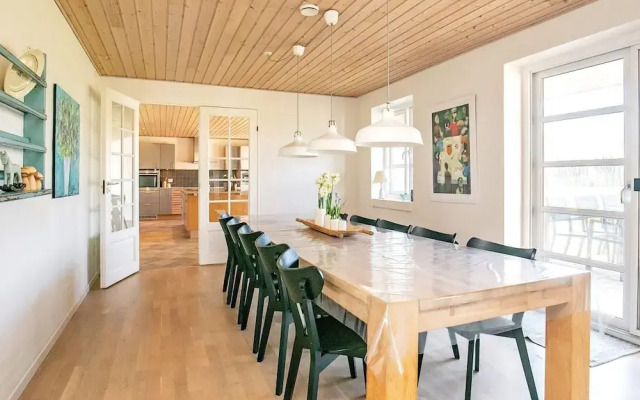 Luxurious Holiday Home in Hurup with Hot Tub
