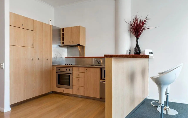 Qv Private Airconditioned Waterfront Apartment - 423