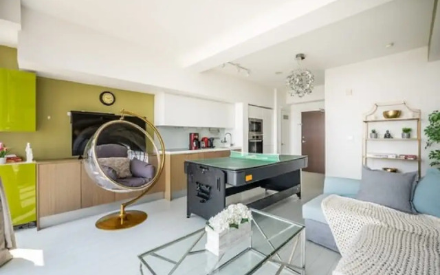 Waterfront Boutique Suites