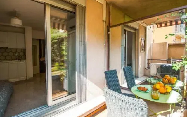Massena Apartment