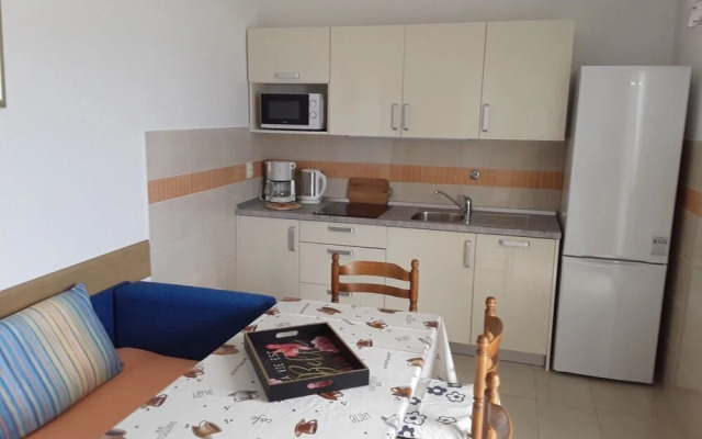 Frane - 20 m From Beach - A1