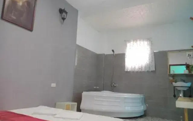 Lily 2 Motel