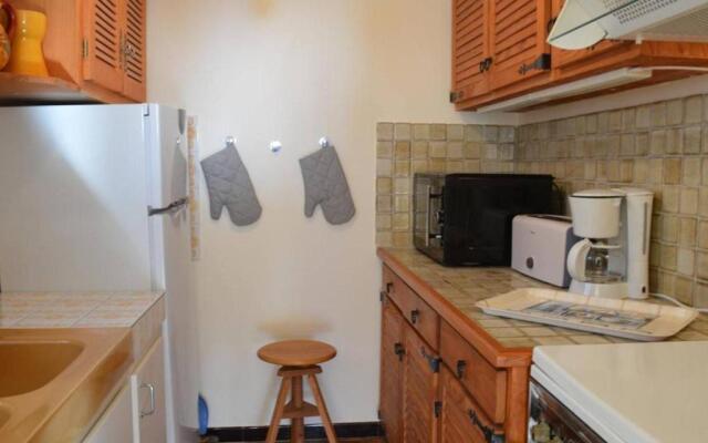 Appartement Le Lavandou, 2 pièces, 4 personnes - FR-1-251-174