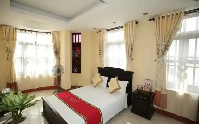 Non Nuoc Hotel
