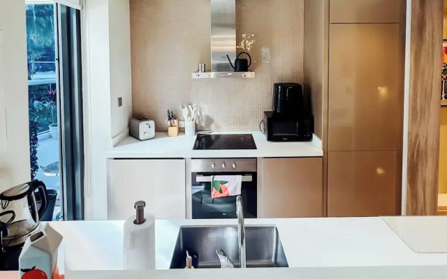 Luxury Hostel Business Bay