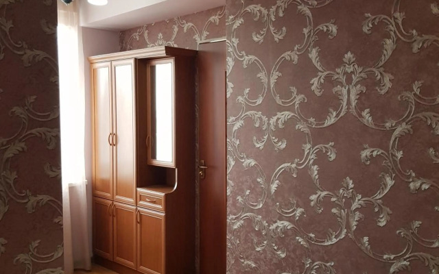 Luxury Apartment-1 in the Center of Yerevan, Safaryans Family