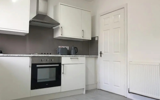 Immaculate 3-bed House in Nottingham