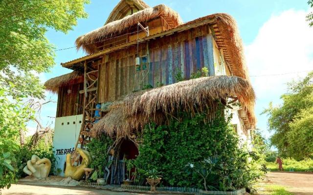 The Rabbit Tree - Hostel