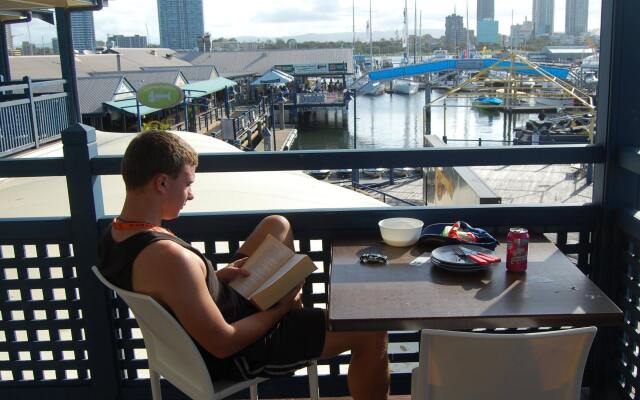 Surfers Paradise YHA