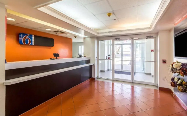 Motel 6 Harlingen, TX