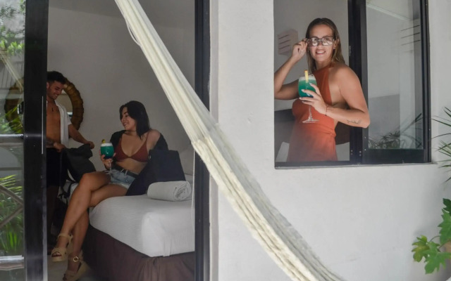 Siesta Fiesta Hotel