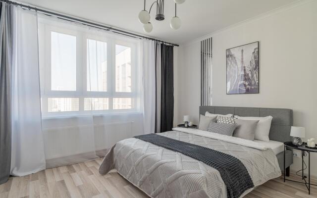 Лайт Апартаменты на улице Академика Парина 37А