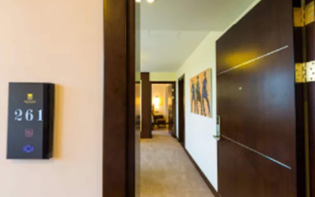Tang Palace Hotel