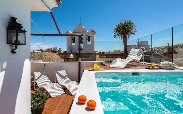 CH Apartments Rooftop Terrace