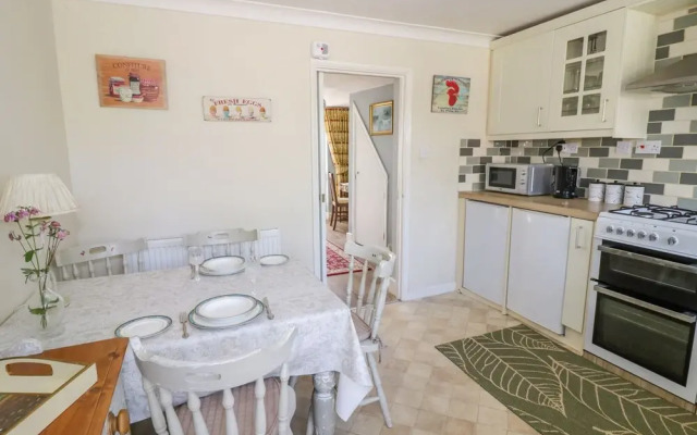 2 Knowledge Cottage
