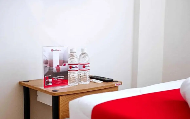 RedDoorz @ Purok 5 Tourism Road Siargao