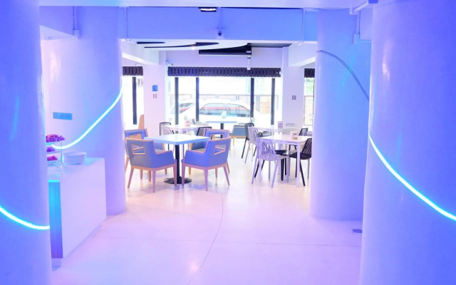 Airy Suvarnabhumi Hotel
