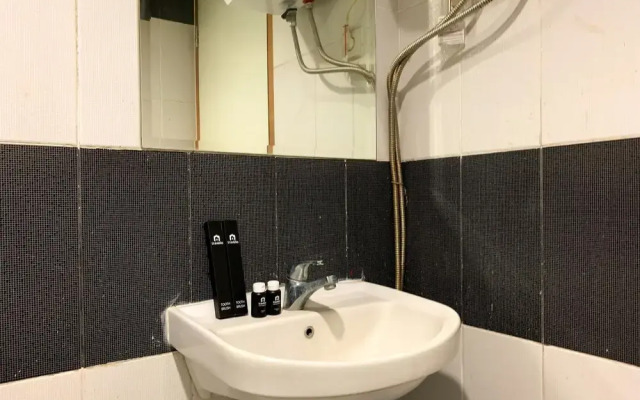 Warm And Cozy 2Br At Cinere Bellevue Suites Apartment