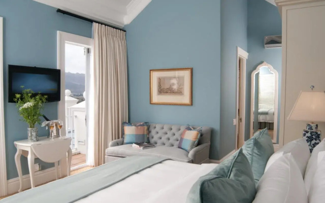 The Light House Boutique Suites