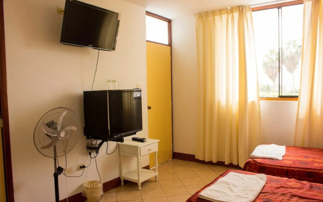 Las Poncianas Hotel