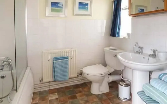 Compass Cottage