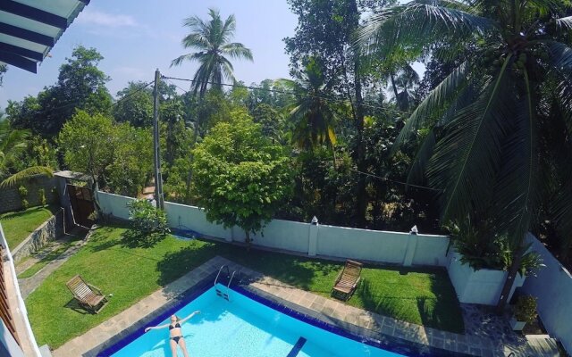 Villa Blue Water Hikkaduwa
