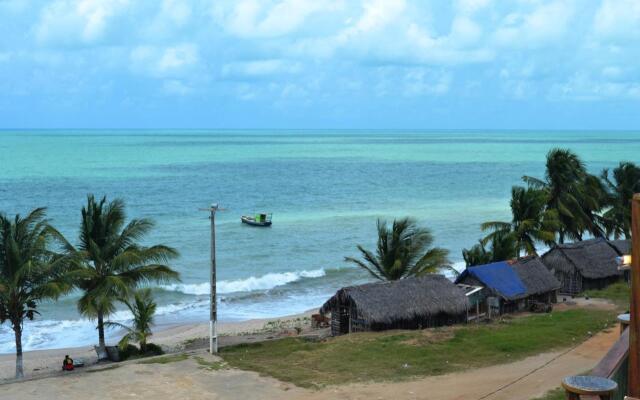 Jacuma's Lodge Hotel