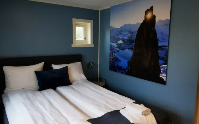 Henningsvær Guesthouse