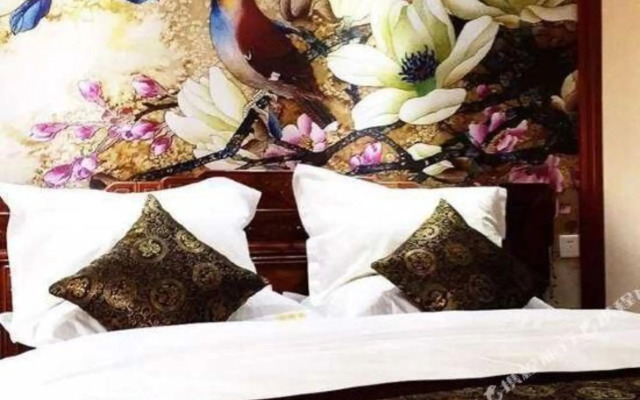 Jinning Rundexing Hotel (Guyan Culture Square)