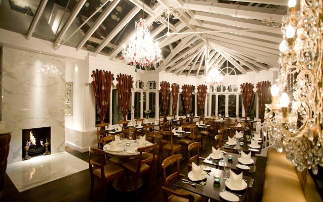 Fines Bayliwick Country House