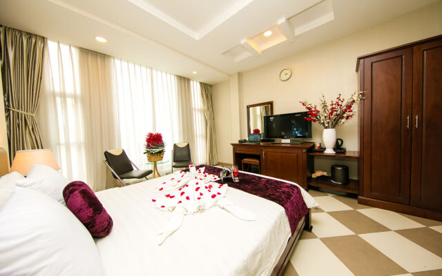 Quy Hung Hotel