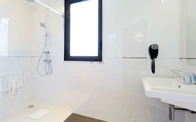 Hôtel Kyriad Paris Bezons - La Défense