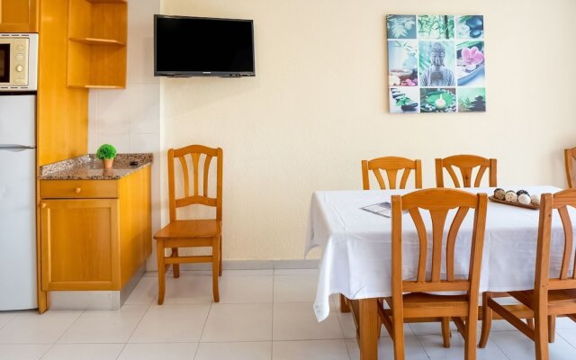 Comfy Apartment in Salou Catalonia With Pool