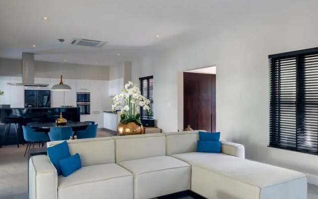 Luxury 5 Bedroom Pool Villa B11B