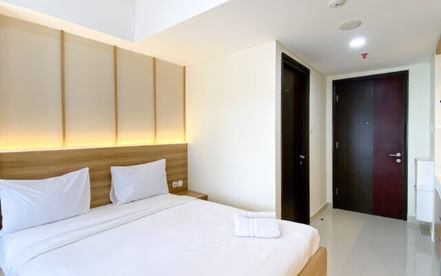 Homey And Warm Studio Room Pollux Chadstone Apartment