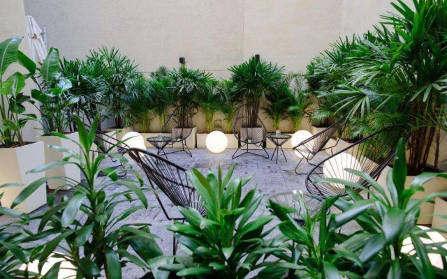 M Concept Hotel