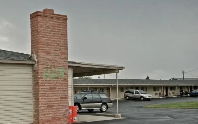 The Hub Motel