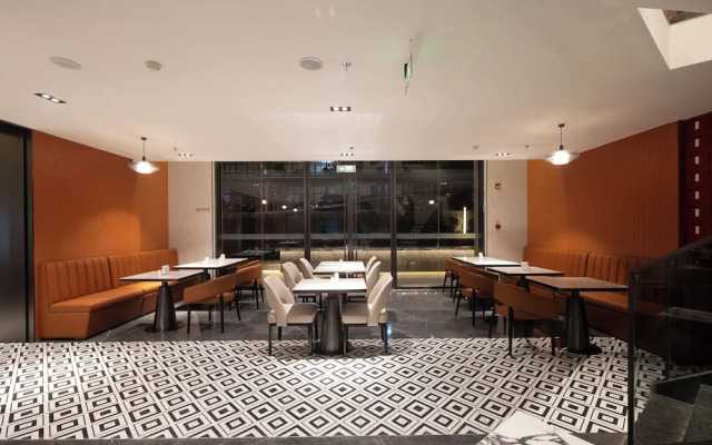 Liangzhi Huipin Hotel