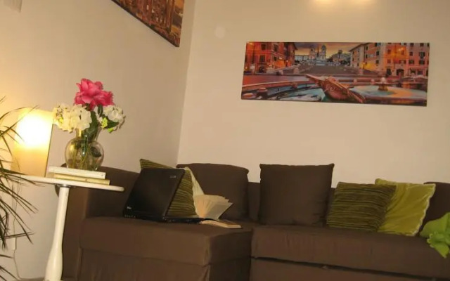 Sognando la dolce vita Piazza Fiume