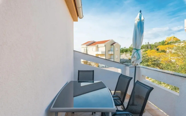 Beautiful Home in Vidalici With Wifi and 1 Bedrooms