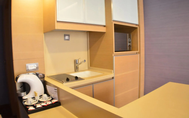 Saifi Suites Hotel